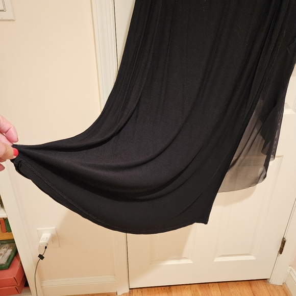 Kozan black midi-length dress, sheer overlay 2x - Picture 7 of 8